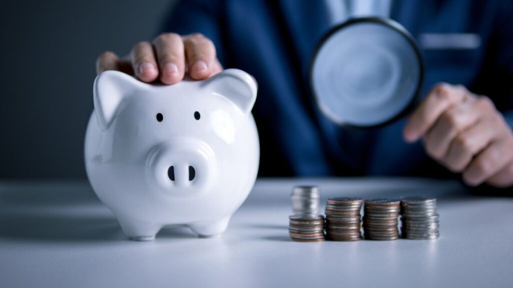 Cómo ahorrar dinero aunque ganes poco (guía realista y práctica)